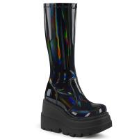 SHAKER-65 DemoniaCult vegane Damen Keil Plateau Stiefel schwarz Hologramm Stretch Lack